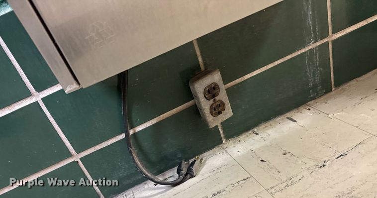 image for item EM3895 Elkay Ezwsrnf-1 water fountain