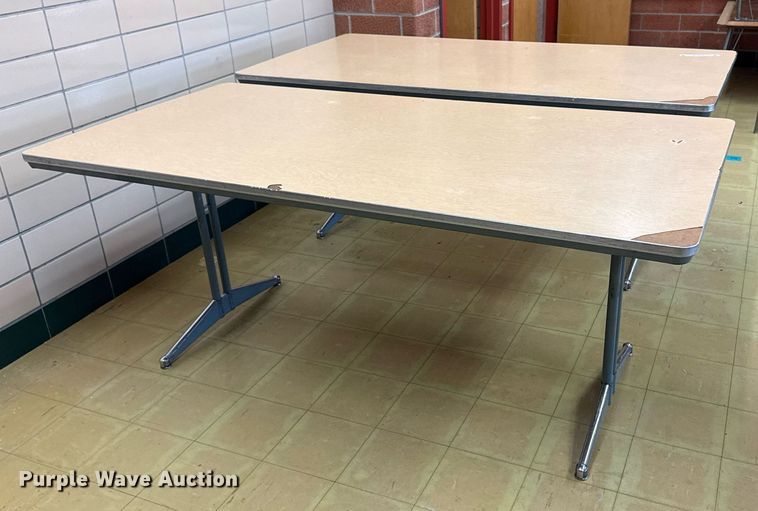 image for item EM3900 (2) tables