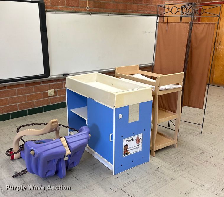 image for item EM3928 Nursery equipment