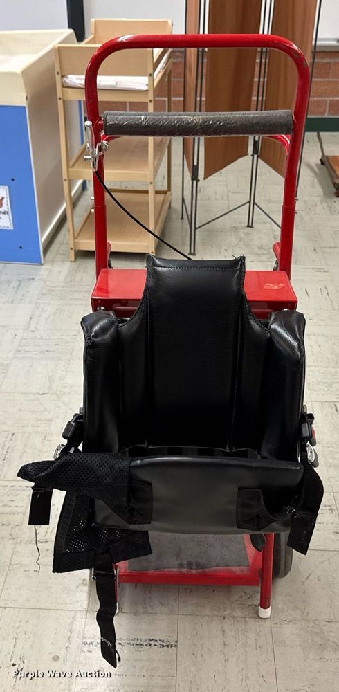 image for item EM3932 Lifting equipment