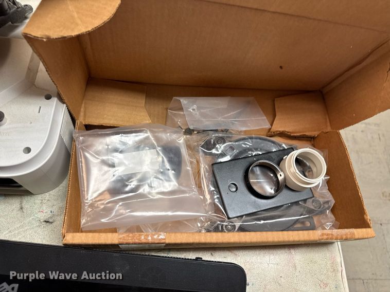 image for item EM3946 Electronics