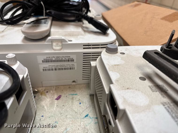 image for item EM3946 Electronics