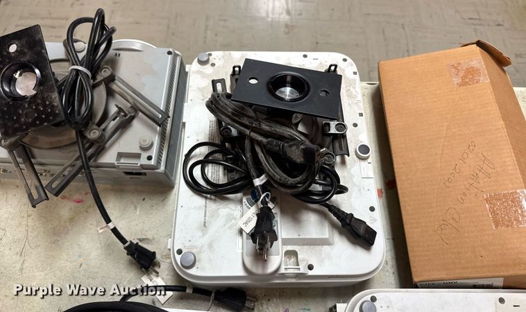 image for item EM3946 Electronics