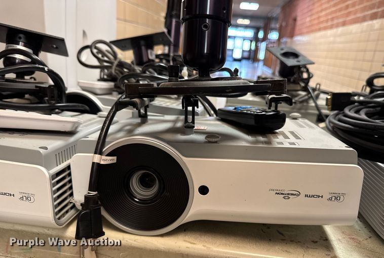 image for item EM3946 Electronics