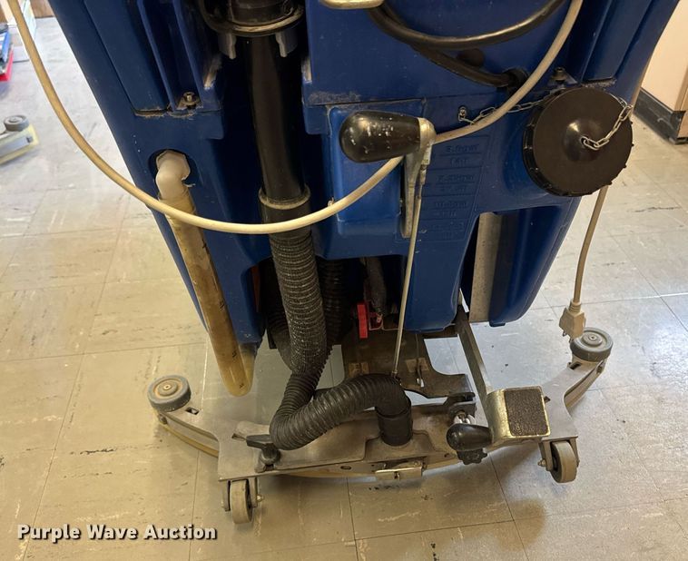 image for item EM3950 (2) Clarke Focus II boost L 20 floor scrubbers