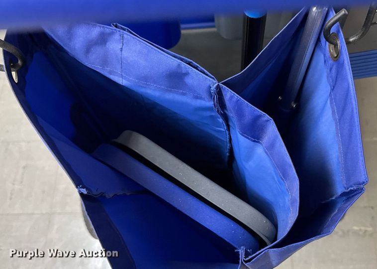 image for item EM3956 Cleaning equipment