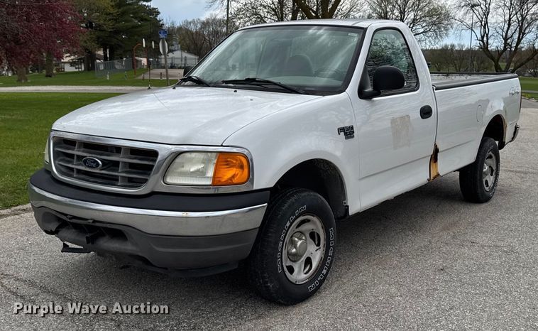 image for item EM3958 2004 Ford F150 XL pickup truck