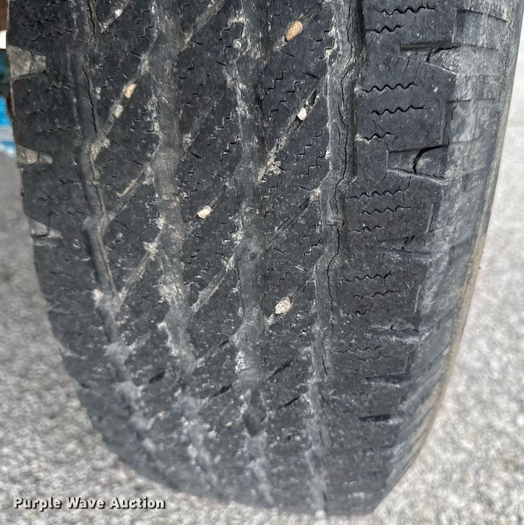 image for item EM3958 2004 Ford F150 XL pickup truck