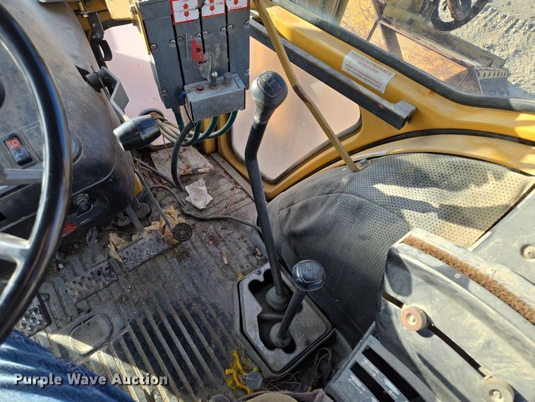 image for item EM7018 Ford 6610 Tiger Special  tractor