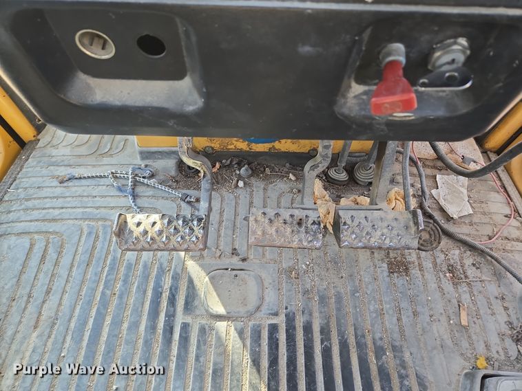 image for item EM7018 Ford 6610 Tiger Special  tractor