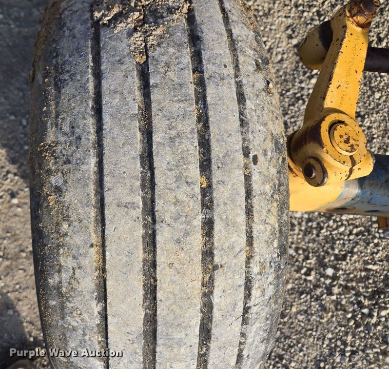 image for item EM7018 Ford 6610 Tiger Special  tractor