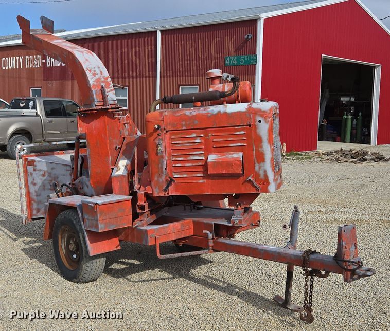 image for item EM7023 Wood chipper