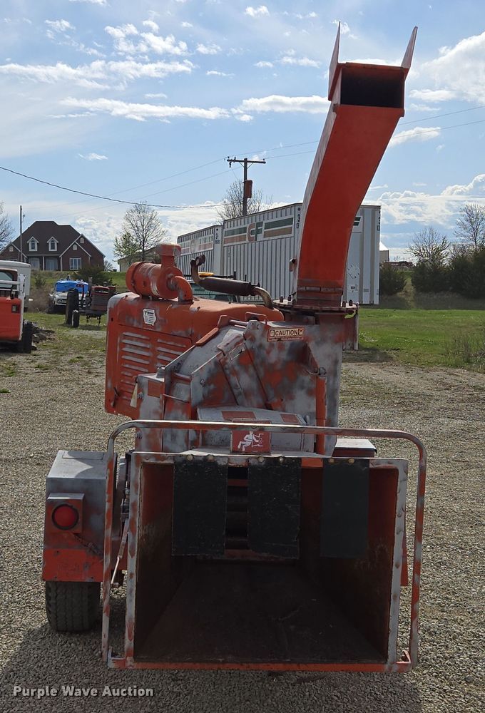 image for item EM7023 Wood chipper