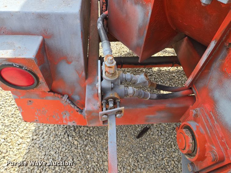 image for item EM7023 Wood chipper