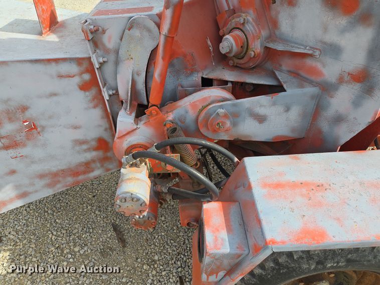 image for item EM7023 Wood chipper