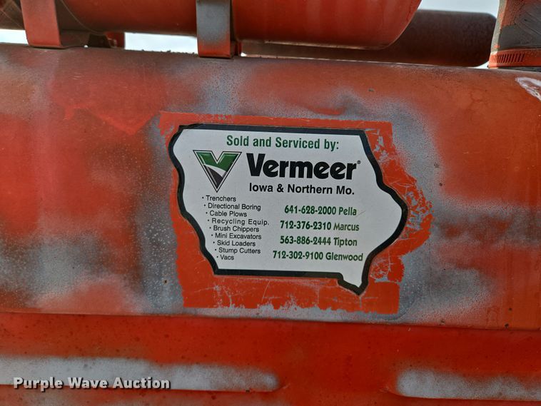 image for item EM7023 Wood chipper