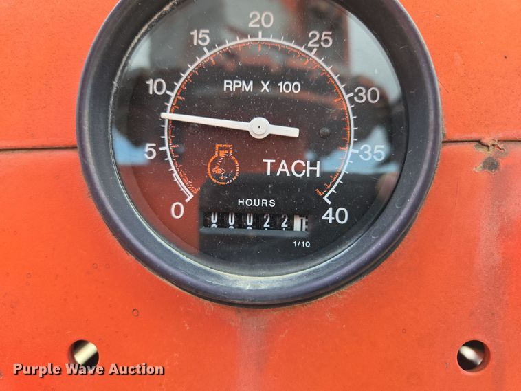 image for item EM7023 Wood chipper