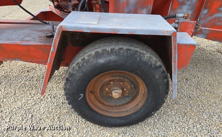 image for item EM7023 Wood chipper