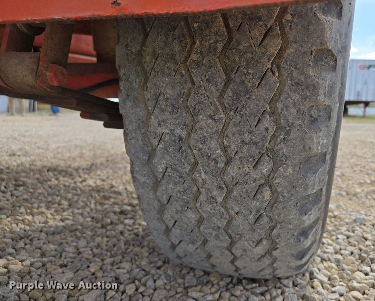 image for item EM7023 Wood chipper