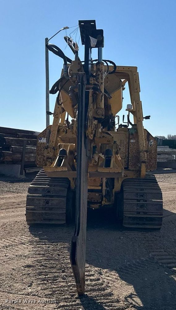 image for item EN3015 1999 Vermeer  P125 Renegade vibratory cable plow