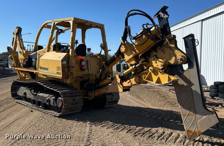 image for item EN3015 1999 Vermeer  P125 Renegade vibratory cable plow