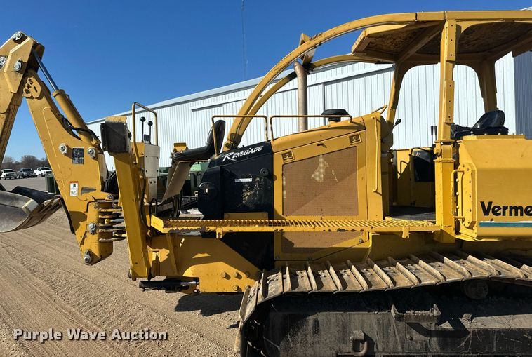 image for item EN3015 1999 Vermeer  P125 Renegade vibratory cable plow