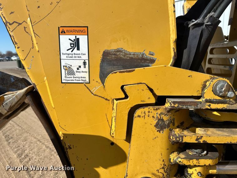 image for item EN3015 1999 Vermeer  P125 Renegade vibratory cable plow