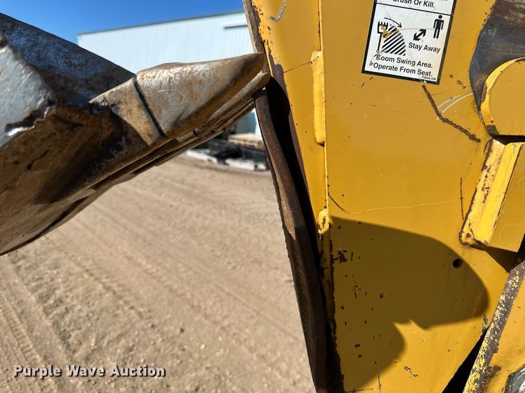 image for item EN3015 1999 Vermeer  P125 Renegade vibratory cable plow