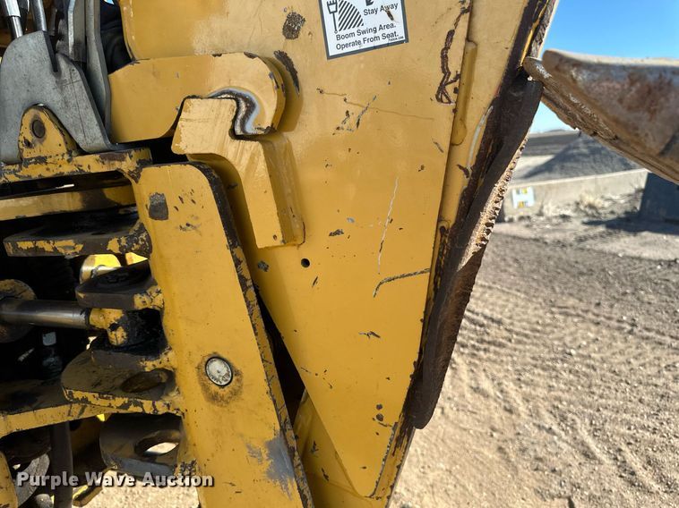 image for item EN3015 1999 Vermeer  P125 Renegade vibratory cable plow