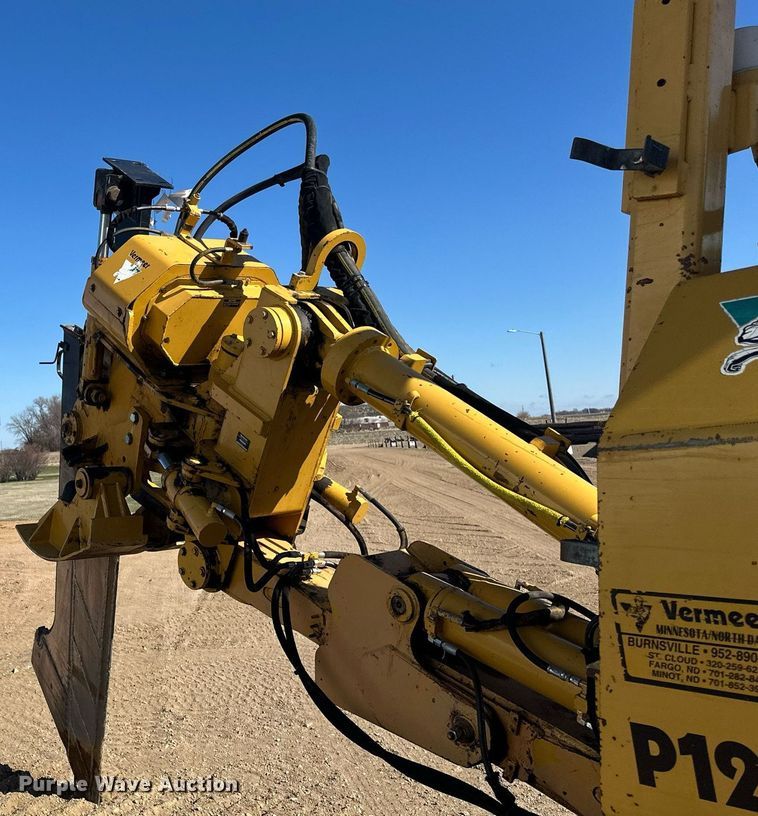 image for item EN3015 1999 Vermeer  P125 Renegade vibratory cable plow