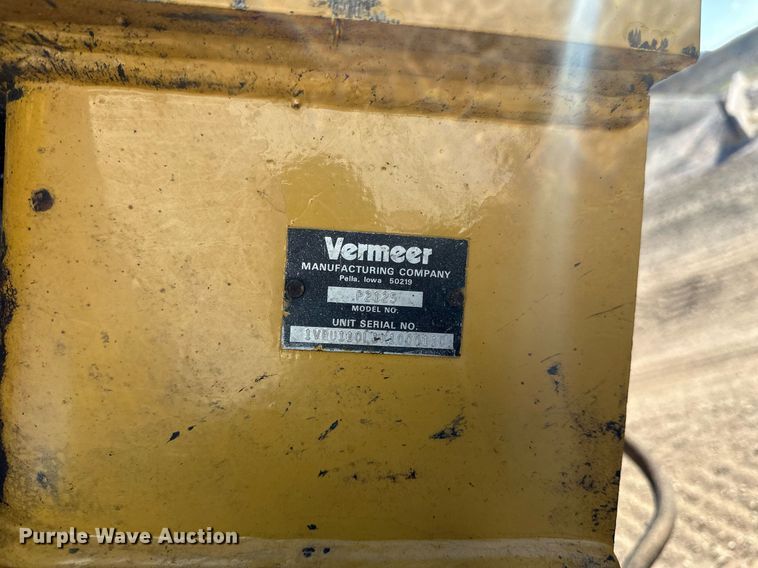 image for item EN3015 1999 Vermeer  P125 Renegade vibratory cable plow