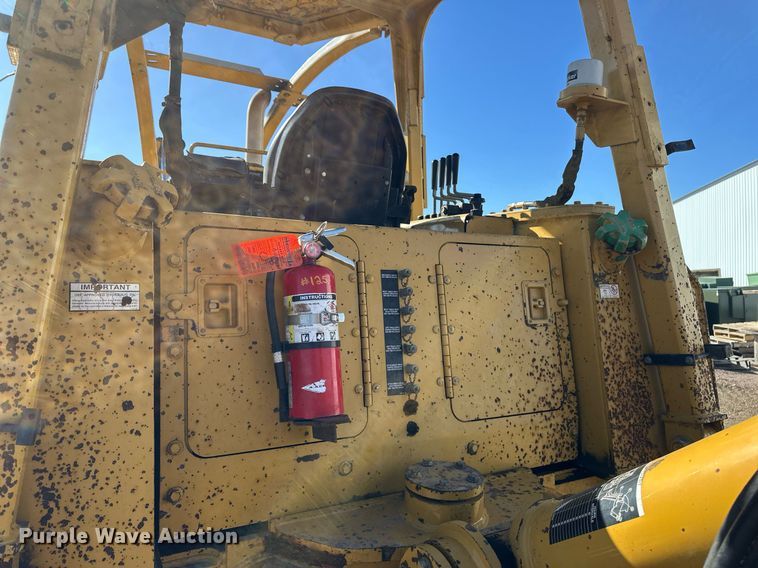 image for item EN3015 1999 Vermeer  P125 Renegade vibratory cable plow