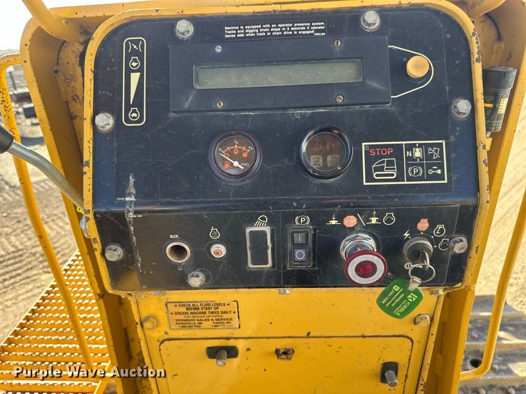 image for item EN3015 1999 Vermeer  P125 Renegade vibratory cable plow