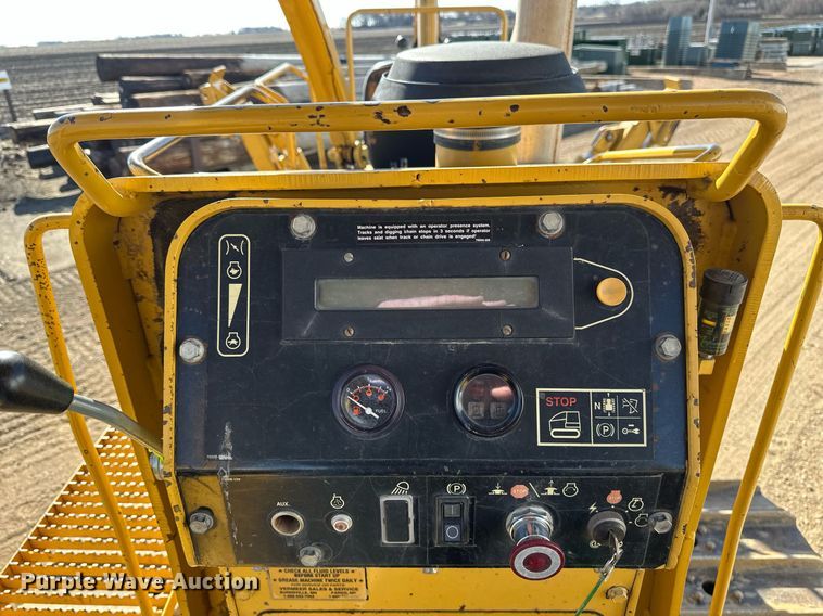 image for item EN3015 1999 Vermeer  P125 Renegade vibratory cable plow