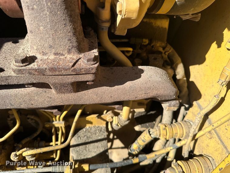 image for item EN3015 1999 Vermeer  P125 Renegade vibratory cable plow