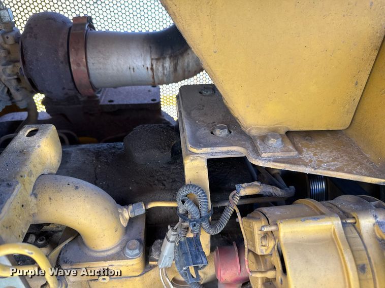 image for item EN3015 1999 Vermeer  P125 Renegade vibratory cable plow