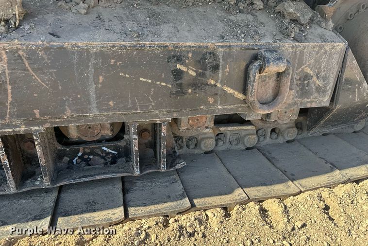 image for item EN3015 1999 Vermeer  P125 Renegade vibratory cable plow