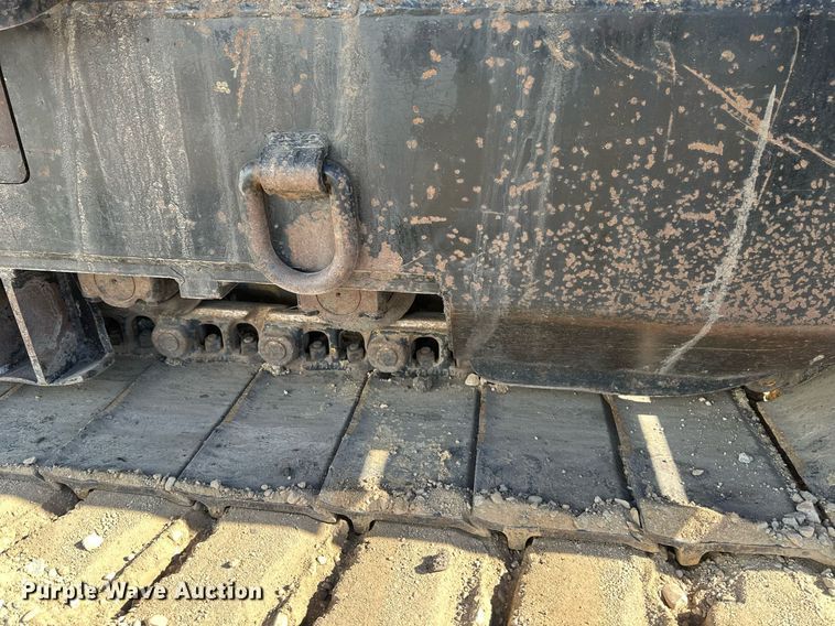 image for item EN3015 1999 Vermeer  P125 Renegade vibratory cable plow