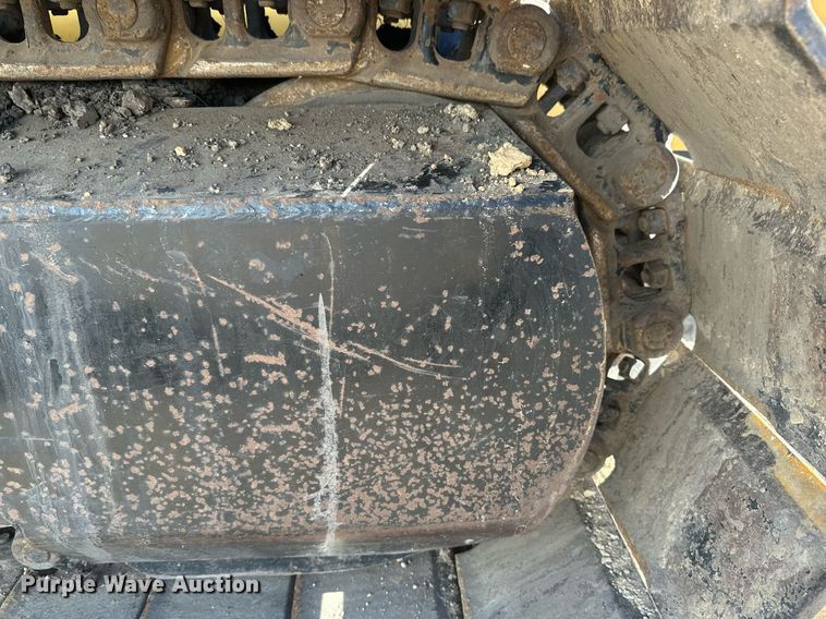 image for item EN3015 1999 Vermeer  P125 Renegade vibratory cable plow