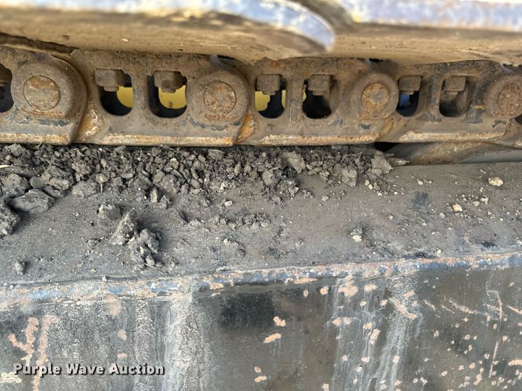 image for item EN3015 1999 Vermeer  P125 Renegade vibratory cable plow