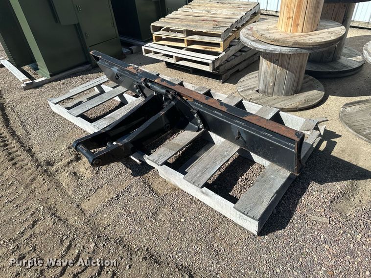 image for item EN3015 1999 Vermeer  P125 Renegade vibratory cable plow