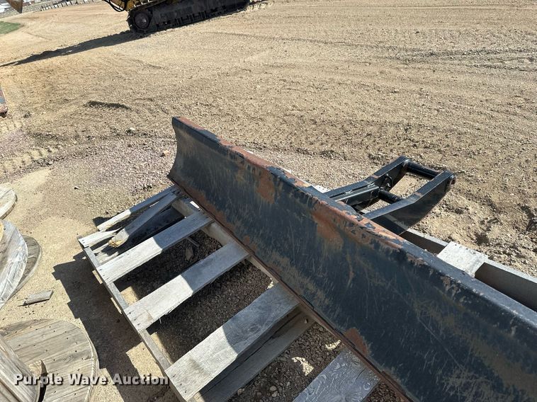 image for item EN3015 1999 Vermeer  P125 Renegade vibratory cable plow