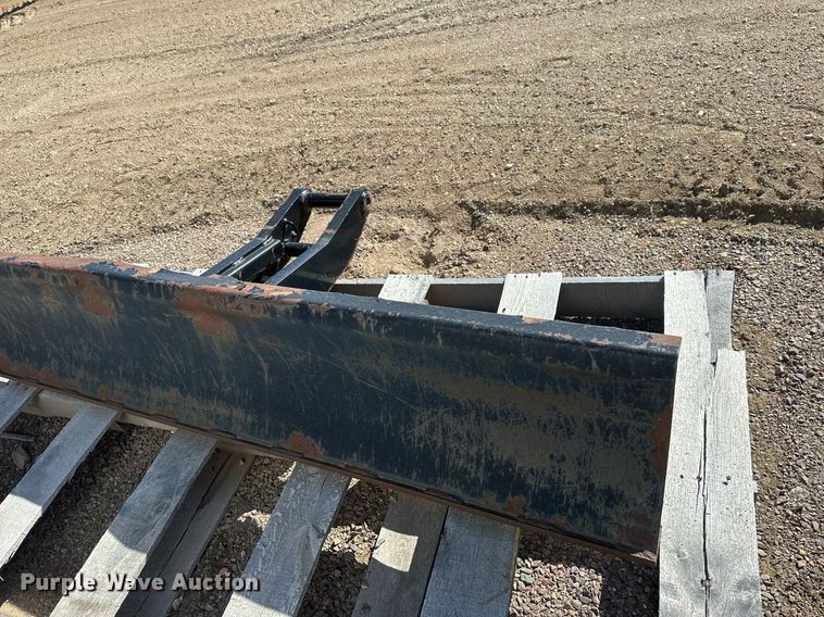 image for item EN3015 1999 Vermeer  P125 Renegade vibratory cable plow