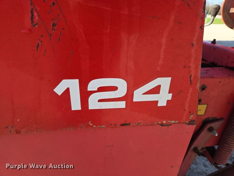 image for item EN3558 Massey Ferguson 124 small square baler