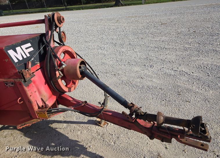 image for item EN3558 Massey Ferguson 124 small square baler