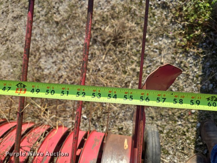 image for item EN3558 Massey Ferguson 124 small square baler