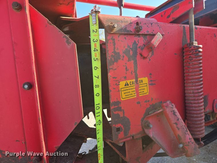 image for item EN3558 Massey Ferguson 124 small square baler