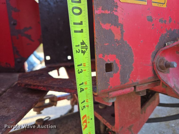 image for item EN3558 Massey Ferguson 124 small square baler