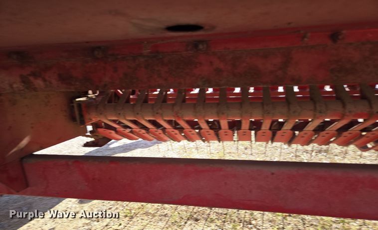 image for item EN3558 Massey Ferguson 124 small square baler