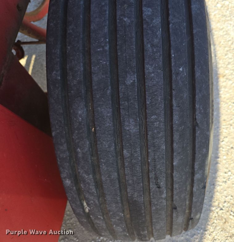 image for item EN3558 Massey Ferguson 124 small square baler